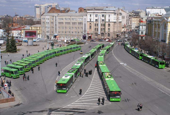 Харків закупить вагони метрополітену та тролейбуси