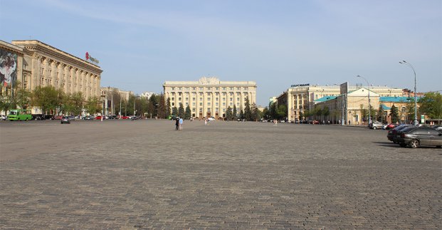 На площади Свободы и на Московском проспекте будет закрыто движение транспорта