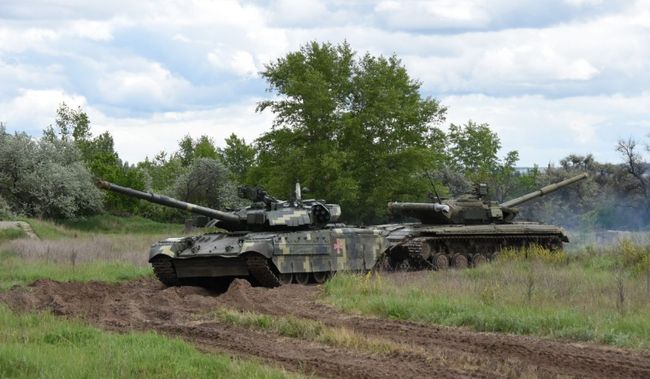 Танки Т-84У відправили до Харківського танкового інституту