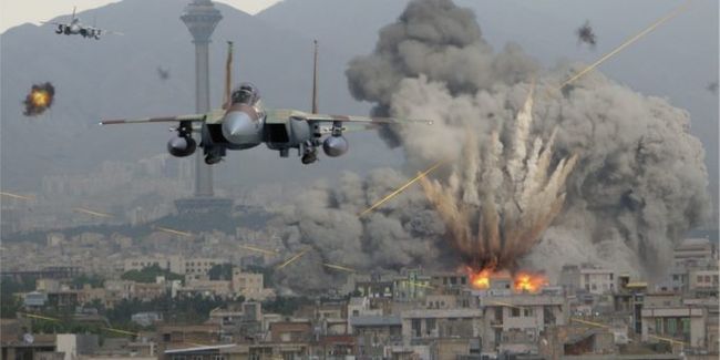 Неизвестный самолет разбомбил в Сирии колонну с проиранскими боевиками