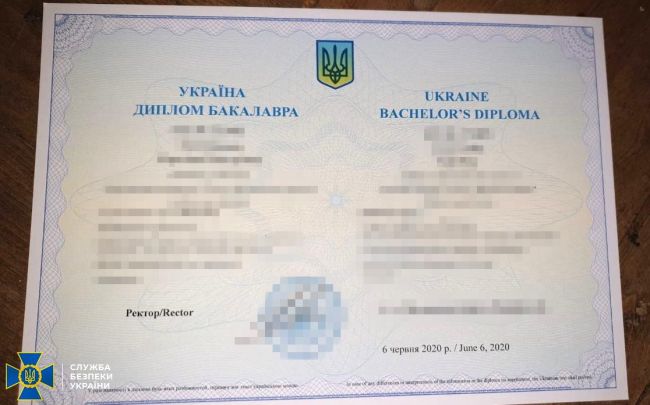 СБУ викрила групу, яка виготовляла підроблені дипломи для бойовиків «ДНР»