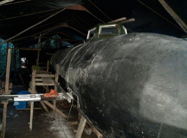 В Колумбии захватили электрическую подводную лодку наркоторговцев (ФОТО)