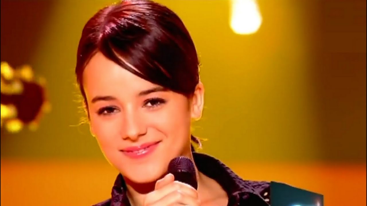 Обаятельная Alizée – La Isla Bonita (Прекрасный остров). Зрители в восторге  . Новости дозвілля в Украине Харькове. Весь Харьков