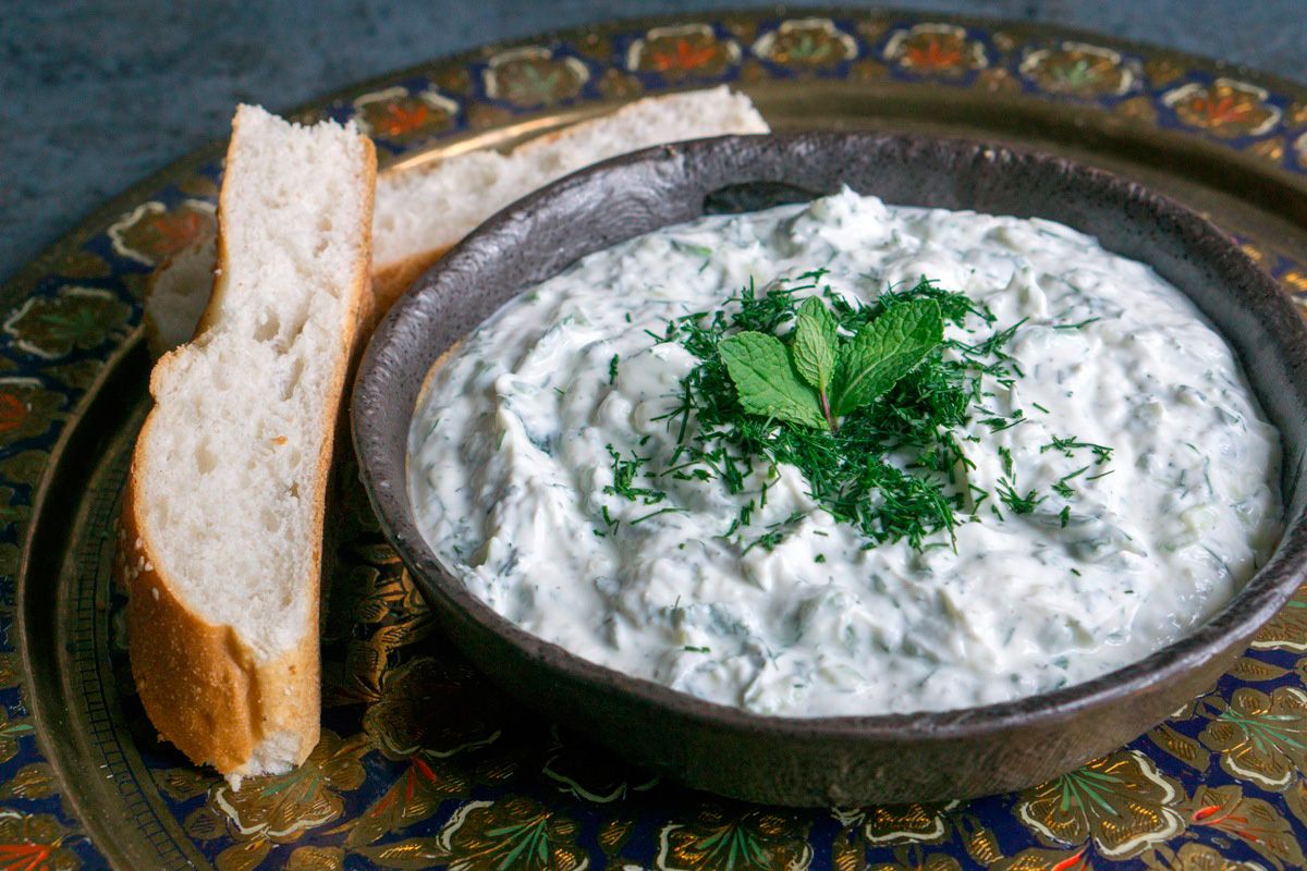 Рецепт классической греческой закуски цацики: быстрое и простое руководство по ее приготовлении 