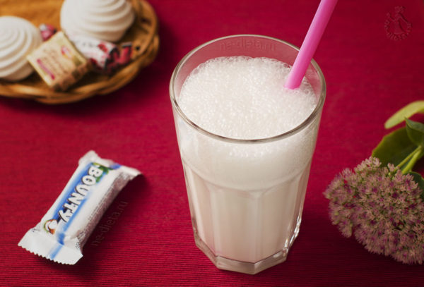 Как сделать молочный коктейль в блендере в домашних условиях: секреты и лучшие рецепты - Braun-Shop