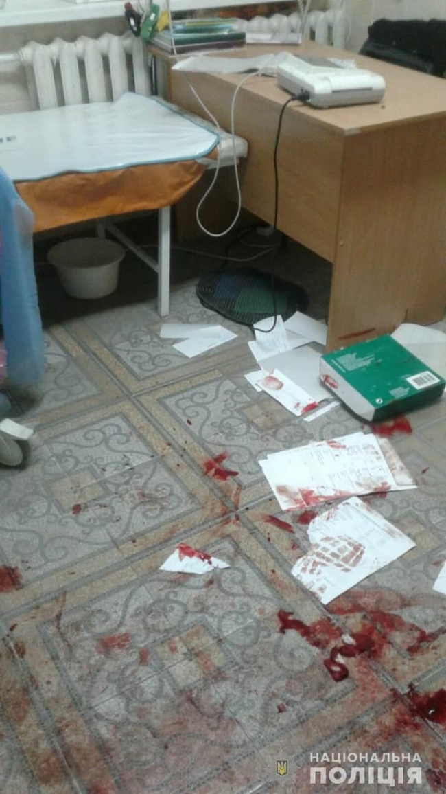 В больнице на Харьковщине участник ДТП избил врача (ФОТО)
