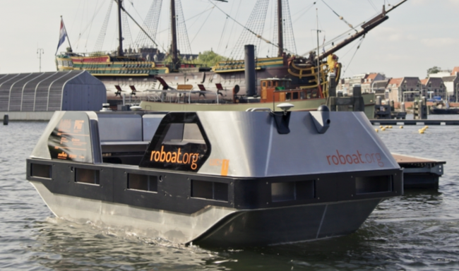 В Амстердаме запустили беспилотное водное такси