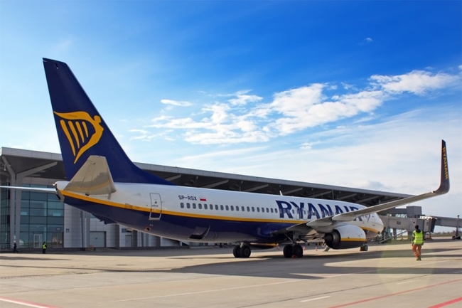 Ryanair полностью остановил продажу билетов из Харькова