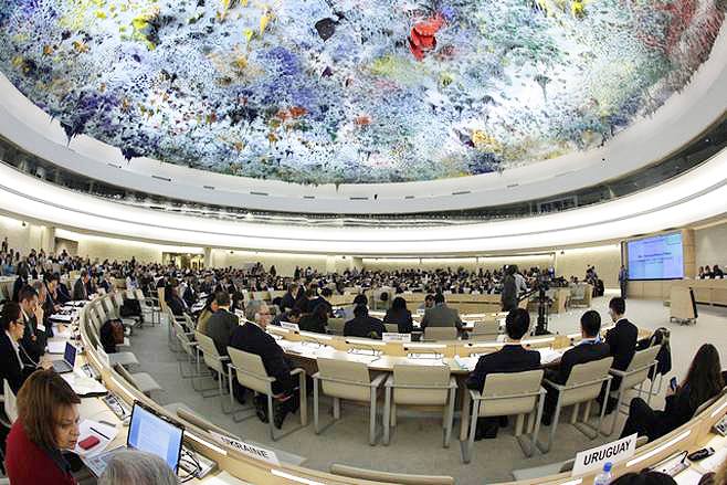 Совет ООН по правам человека проголосовал за начало расследования преступлений российских войск на освобожденных территориях Украины