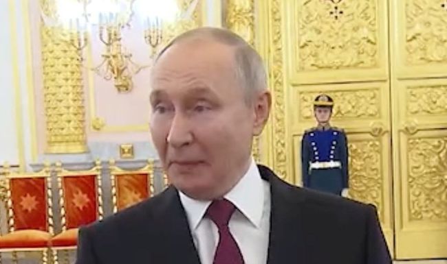 Как Путин опять назначил болванов, чтобы снизить роль Пригожина, которому путевку к трону сам и подарил