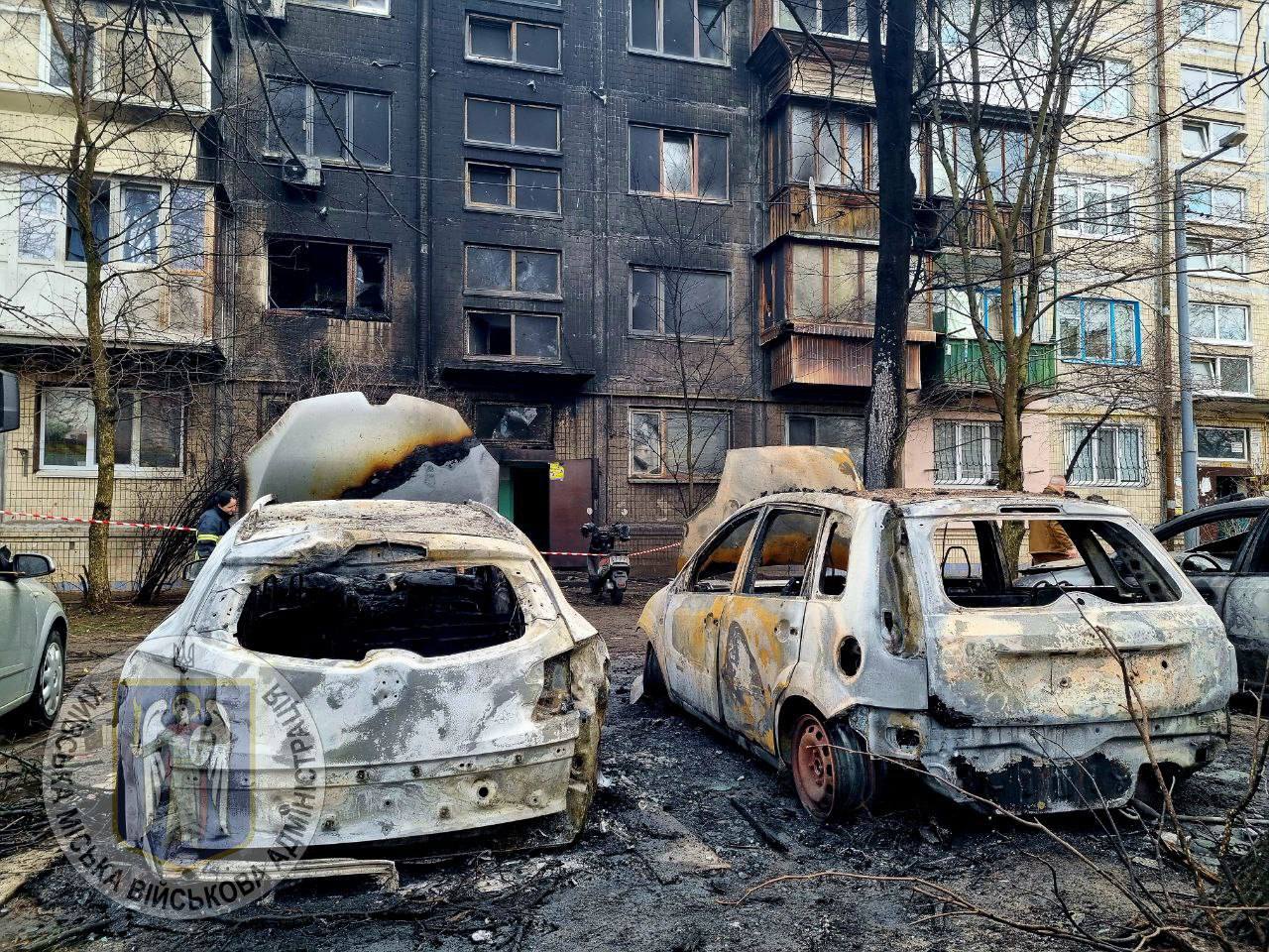 Повітряні сили збили 31 ворожу ракету: подробиці обстрілу Києва (ФОТО)