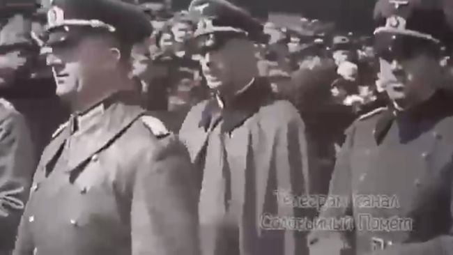 1 мая 1941 года на Красной площади Сталин принимал высокопоставленных нацистов