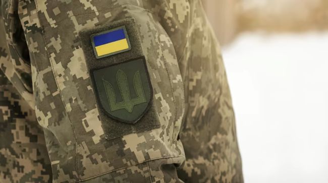 Співробітники ТЦК вже близько доби утримували головреда Економічної правди без звязку