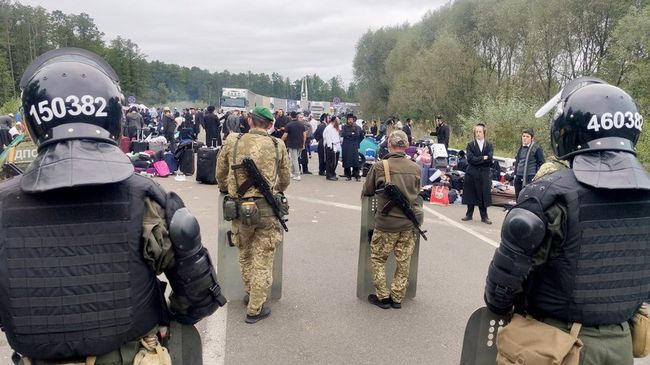 Україна вводить обмеження на в’їзд громадян Ізраїлю, зокрема, паломників, у відповідь на дії Ізраїлю, — посол Євген Корнійчук