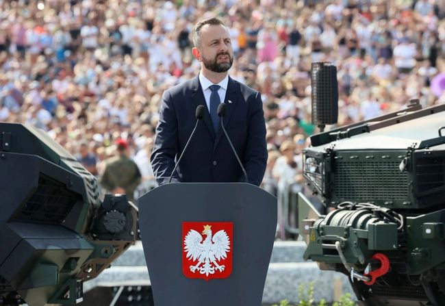 Польський міністр не вважає вступ України в ЄС життєво важливим, тому висуває історичні вимоги