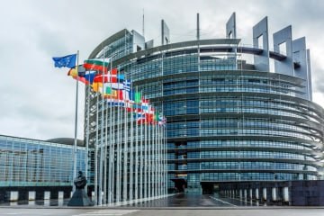 Европарламент одобрил выдачу кредита Украине на 35 млрд евро